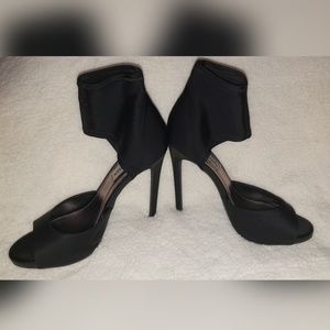Black Steve Madden Heels
